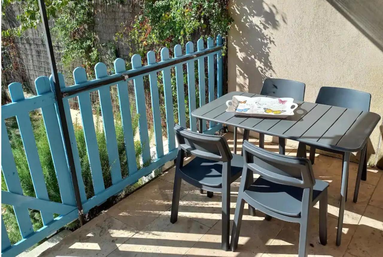 Maison Dans Beau Village Du Luberon Merindol Luaran gambar